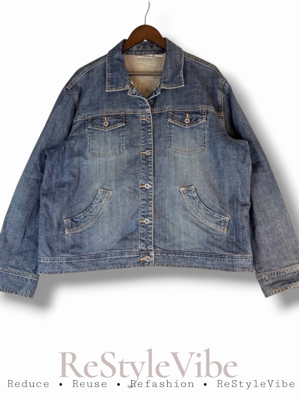 CHICO’S PLATINUM Women’s Size 3 XL Jacket Coat Denim Jean Bling Details Stretch